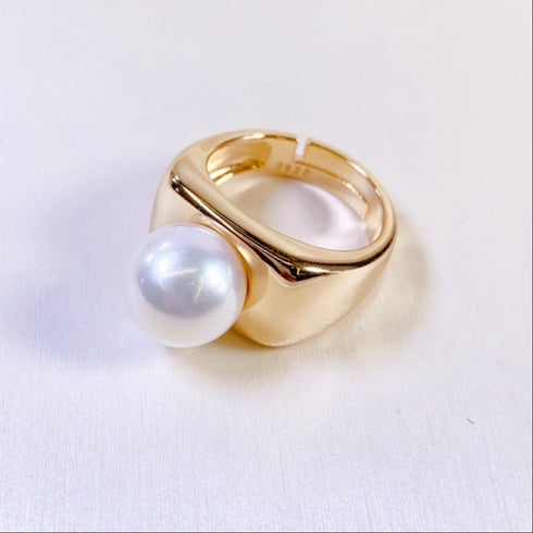 Power Edison Pearl Square Ring - 18K Gold Vermeil / Silver